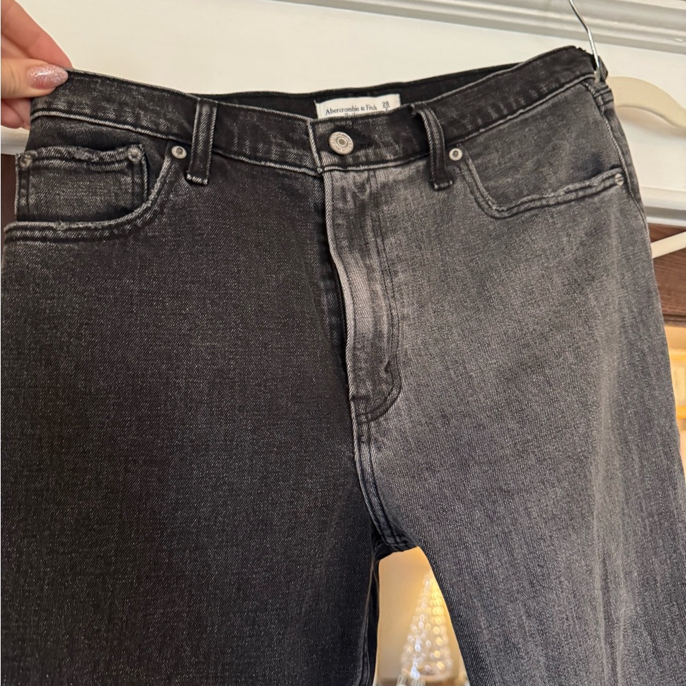 Abercrombie & Fitch Women's Gray Straight Leg Jeans